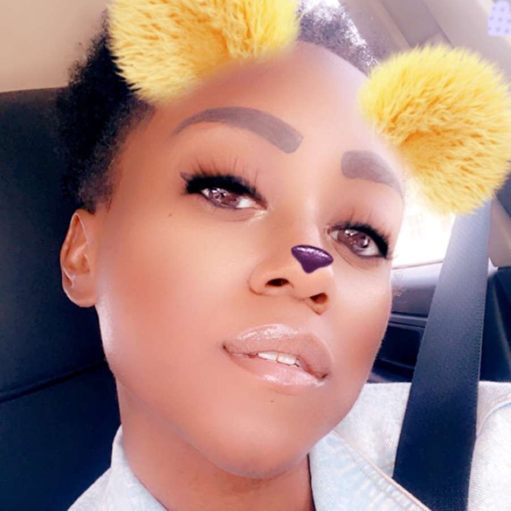 Meet your Posher, Karissa